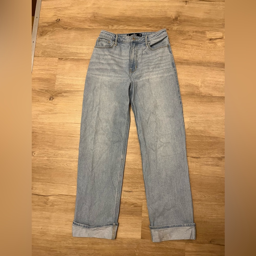 Hollister Ultra High Rise Light Jeans